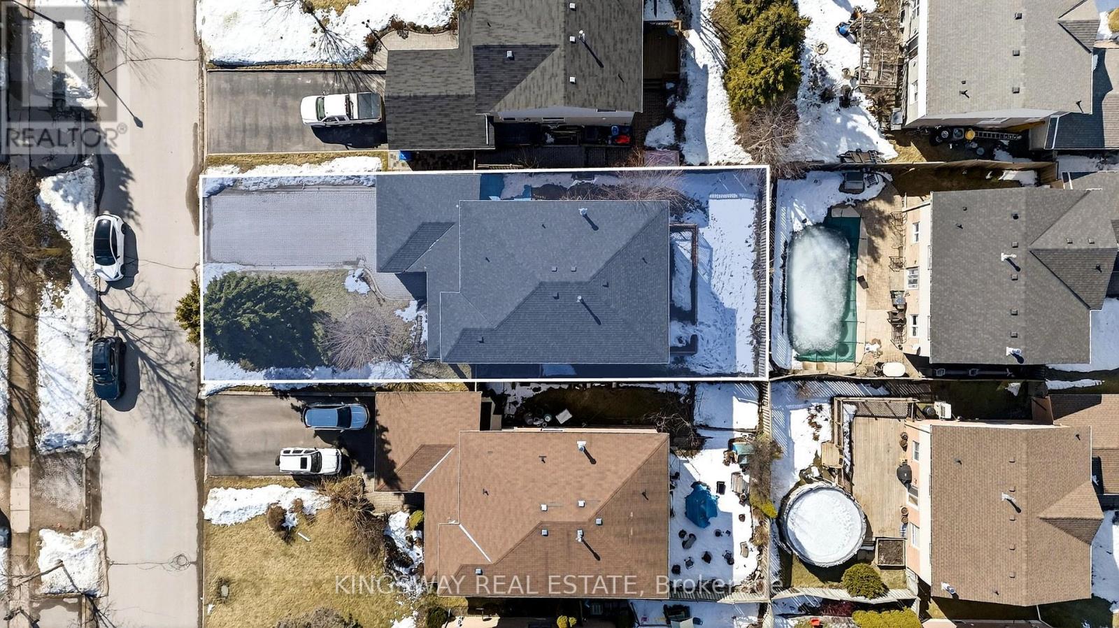 325 SALISBURY LANE, Newmarket (Bristol-London), Ontario, L3Y8A6 — Photo 41