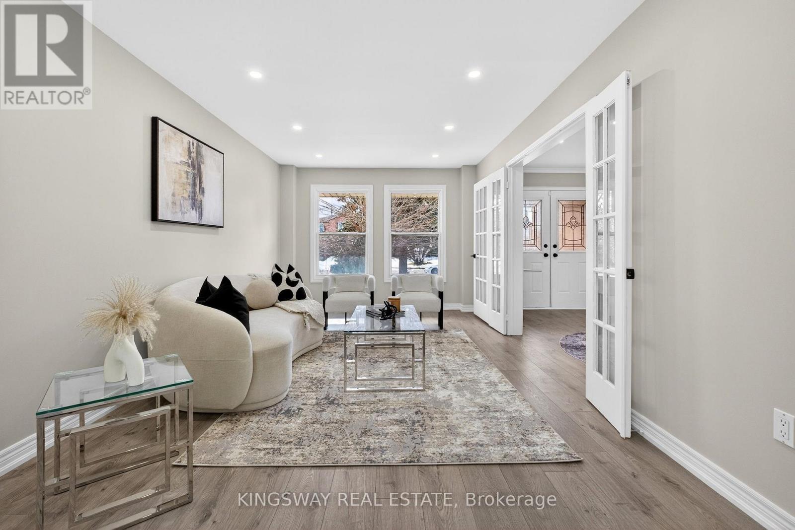 325 SALISBURY LANE, Newmarket (Bristol-London), Ontario, L3Y8A6 — Photo 7