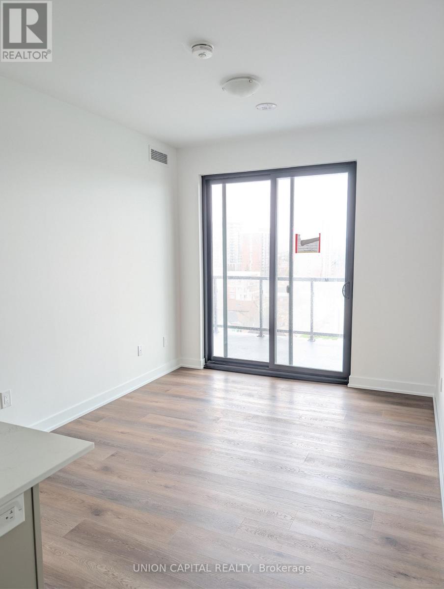 801 - 2075 LAKESHORE ROAD, Burlington (Brant), Ontario, L7R0H3 — Photo 6