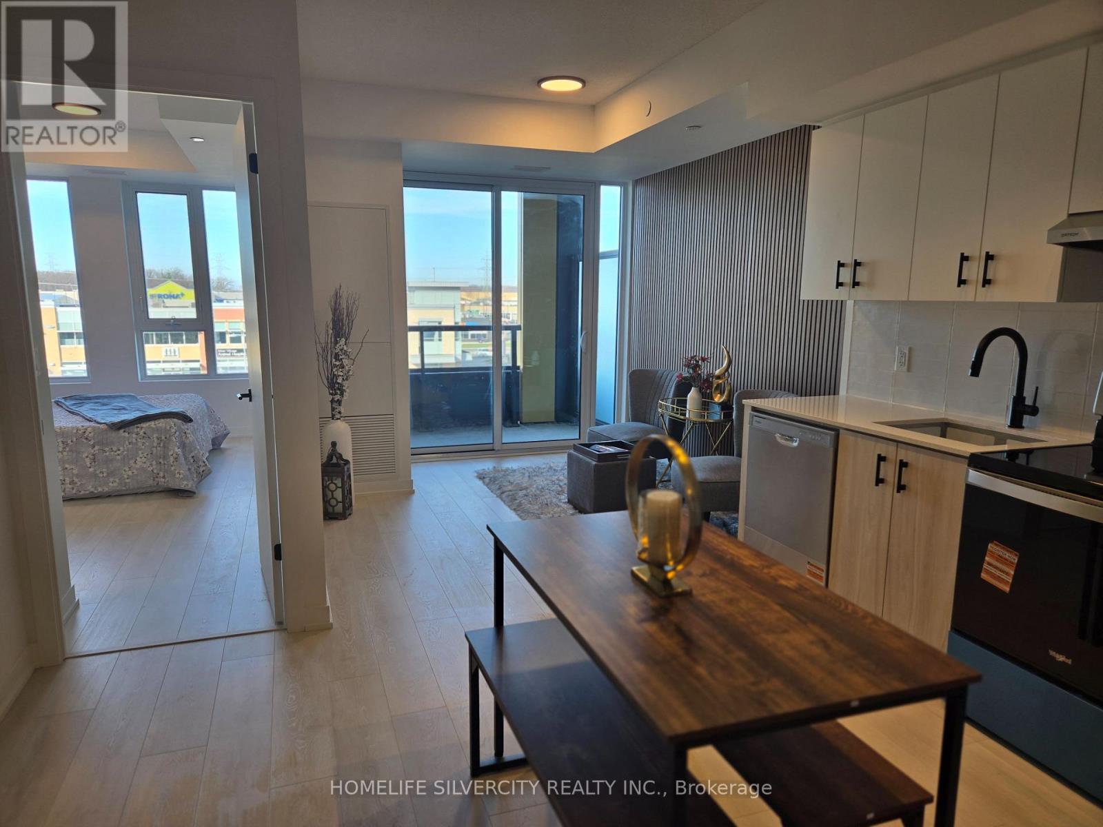 424 - 4878 POWERS COMMON, Burlington (Alton), Ontario, L7M2B4 — Photo 4