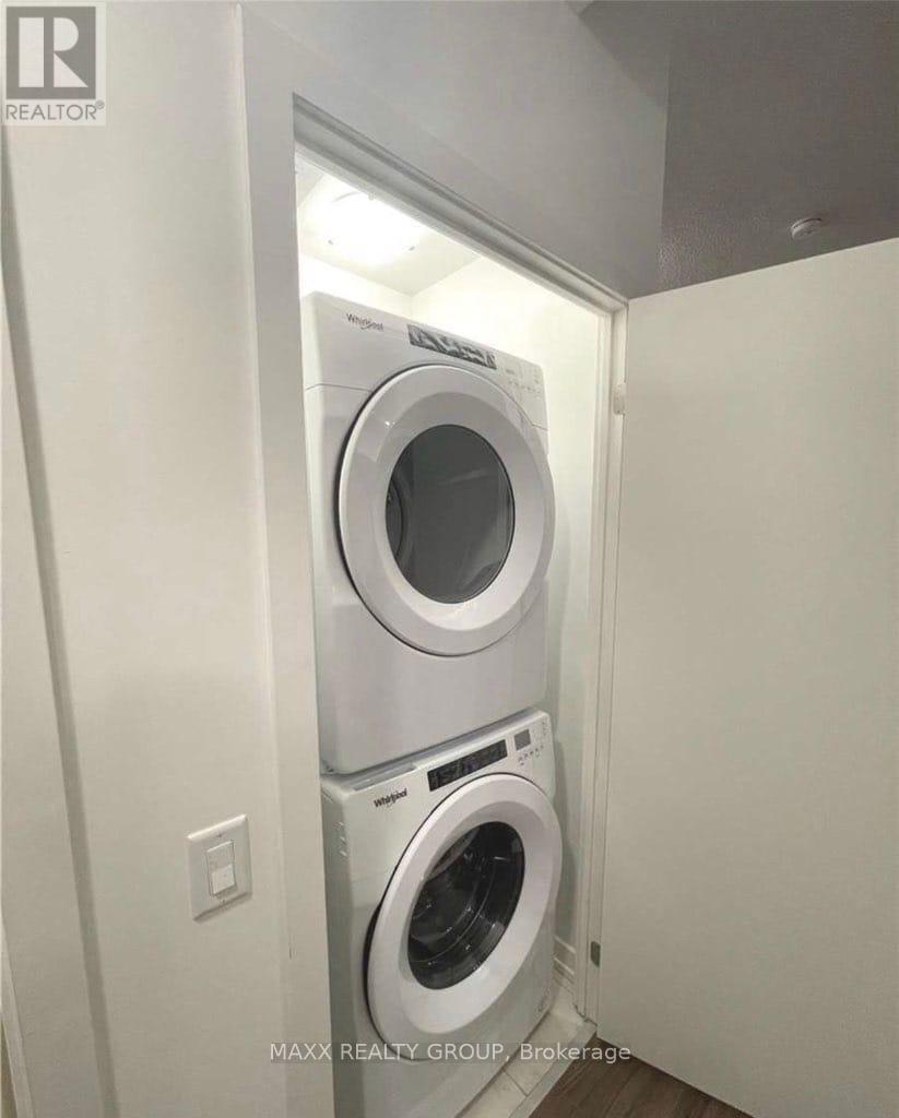 414 - 55 DUKE STREET, Kitchener, Ontario, N2H0B7 — Photo 17