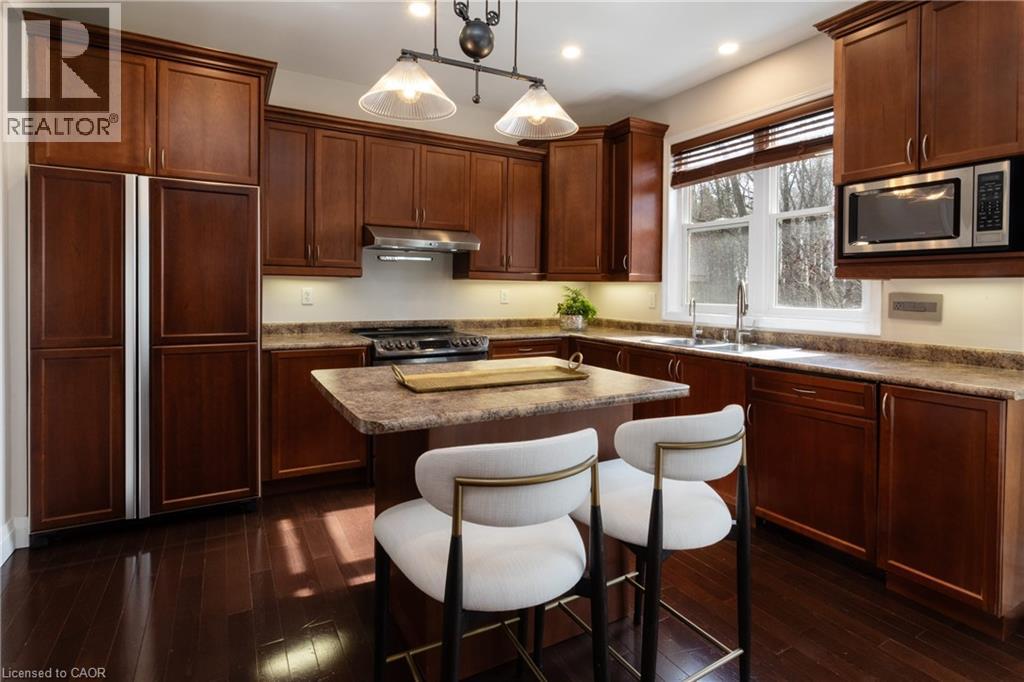 103 GLAZEBROOK Crescent, Cambridge, Ontario, N1T2H8 — Photo 5