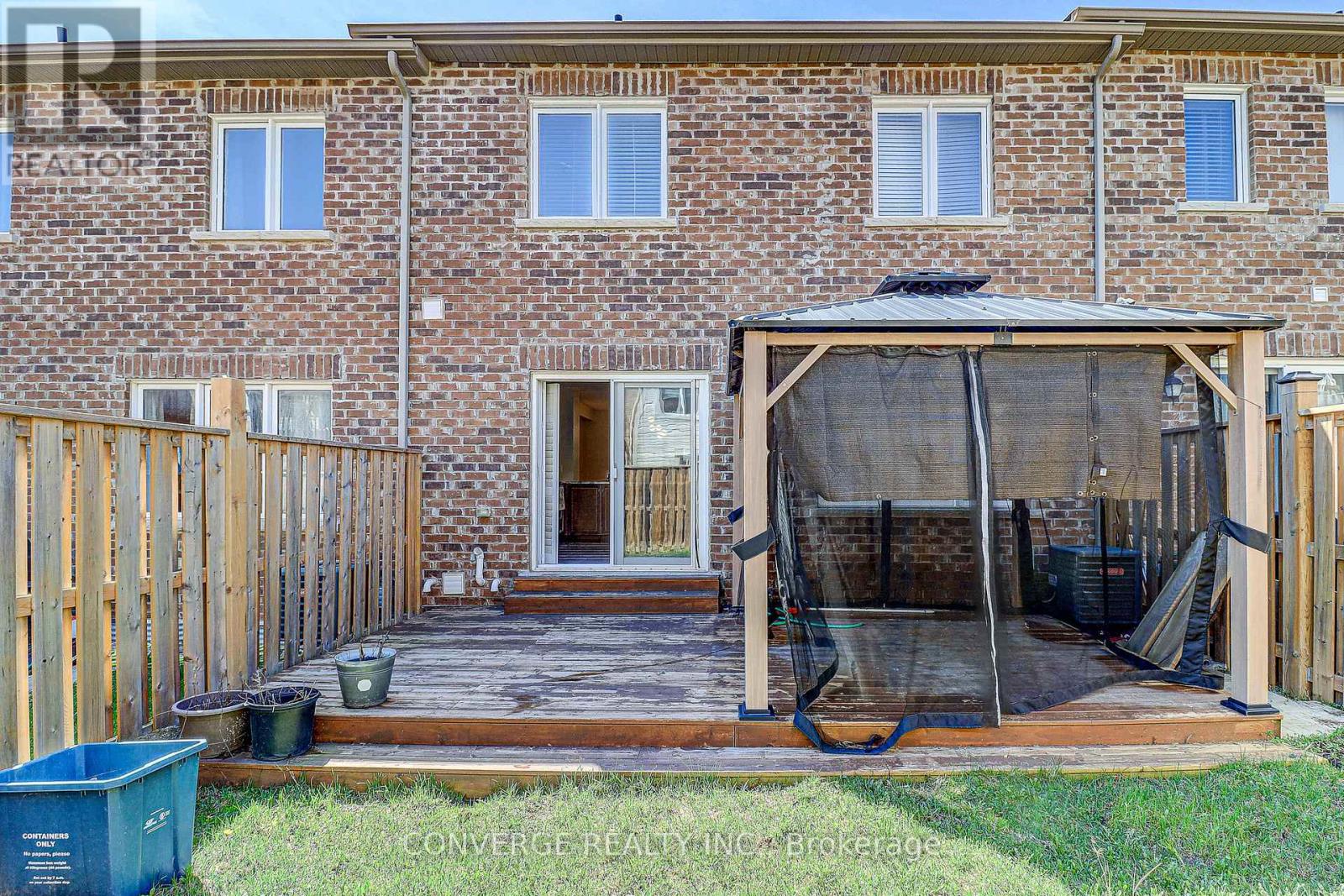 2434 MOONLIGHT CRESCENT, Pickering, Ontario, L1X0E9 — Photo 10