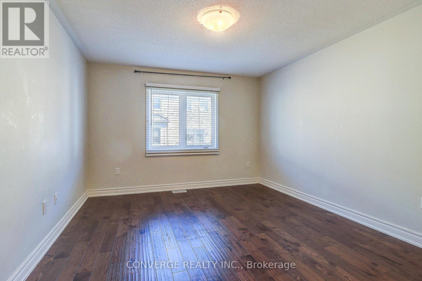 2434 MOONLIGHT CRESCENT, Pickering, Ontario, L1X0E9 — Photo 11