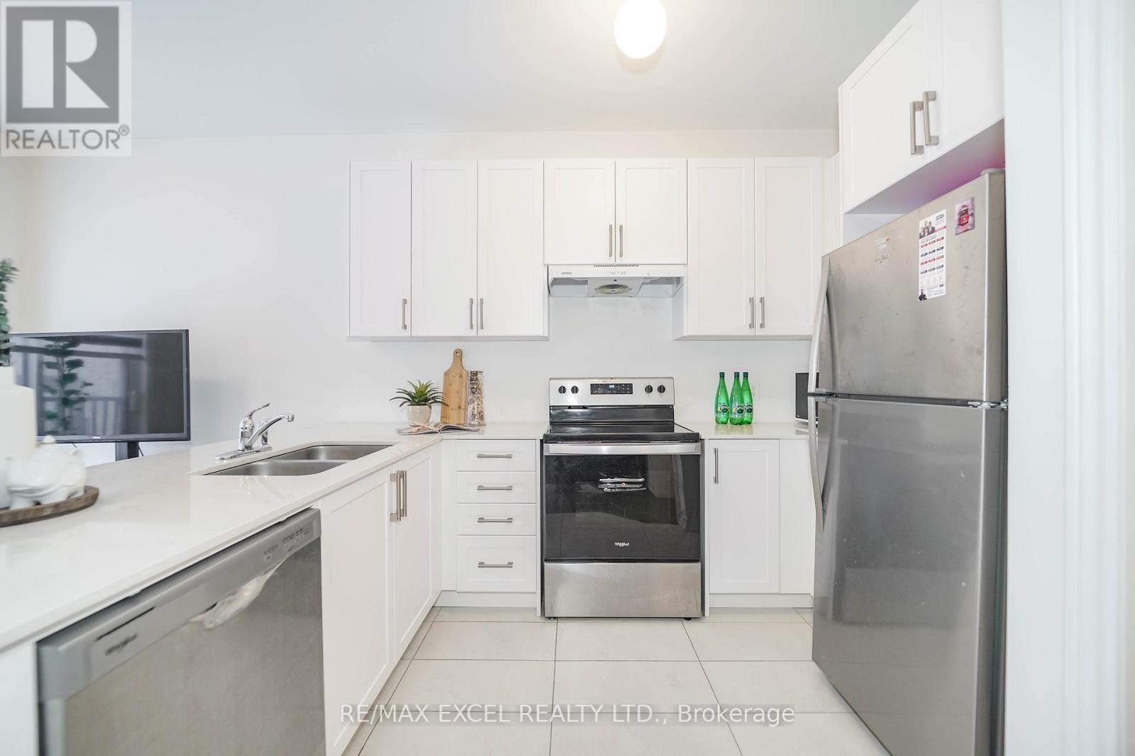 1281 WINDING WOODS TRAIL, Pickering, Ontario, L1X0R9 — Photo 22