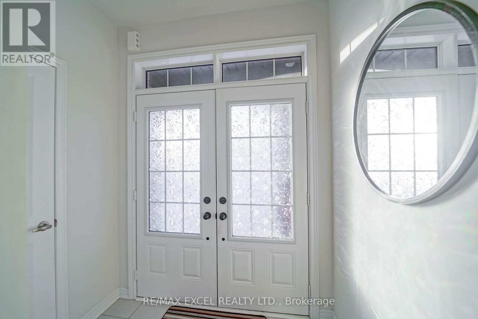 1281 WINDING WOODS TRAIL, Pickering, Ontario, L1X0R9 — Photo 7