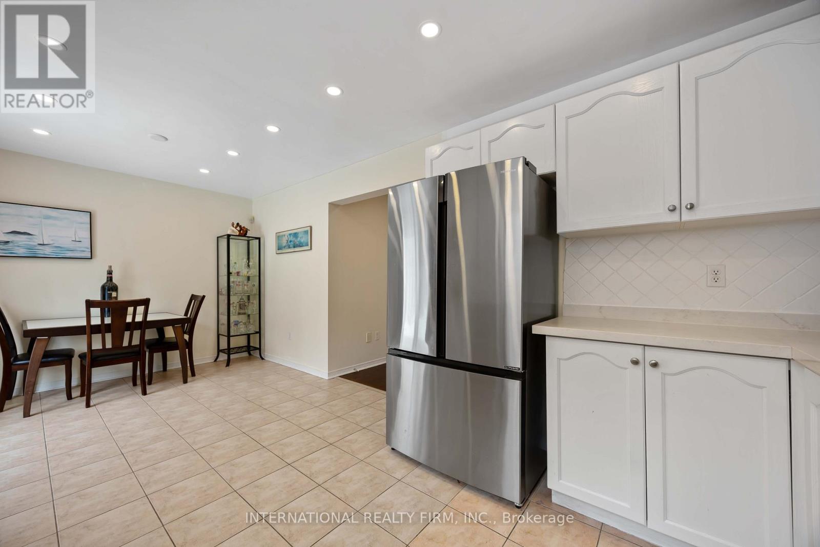 340 FLAGSTONE WAY, Newmarket (Woodland Hill), Ontario, L3X2R8 — Photo 17