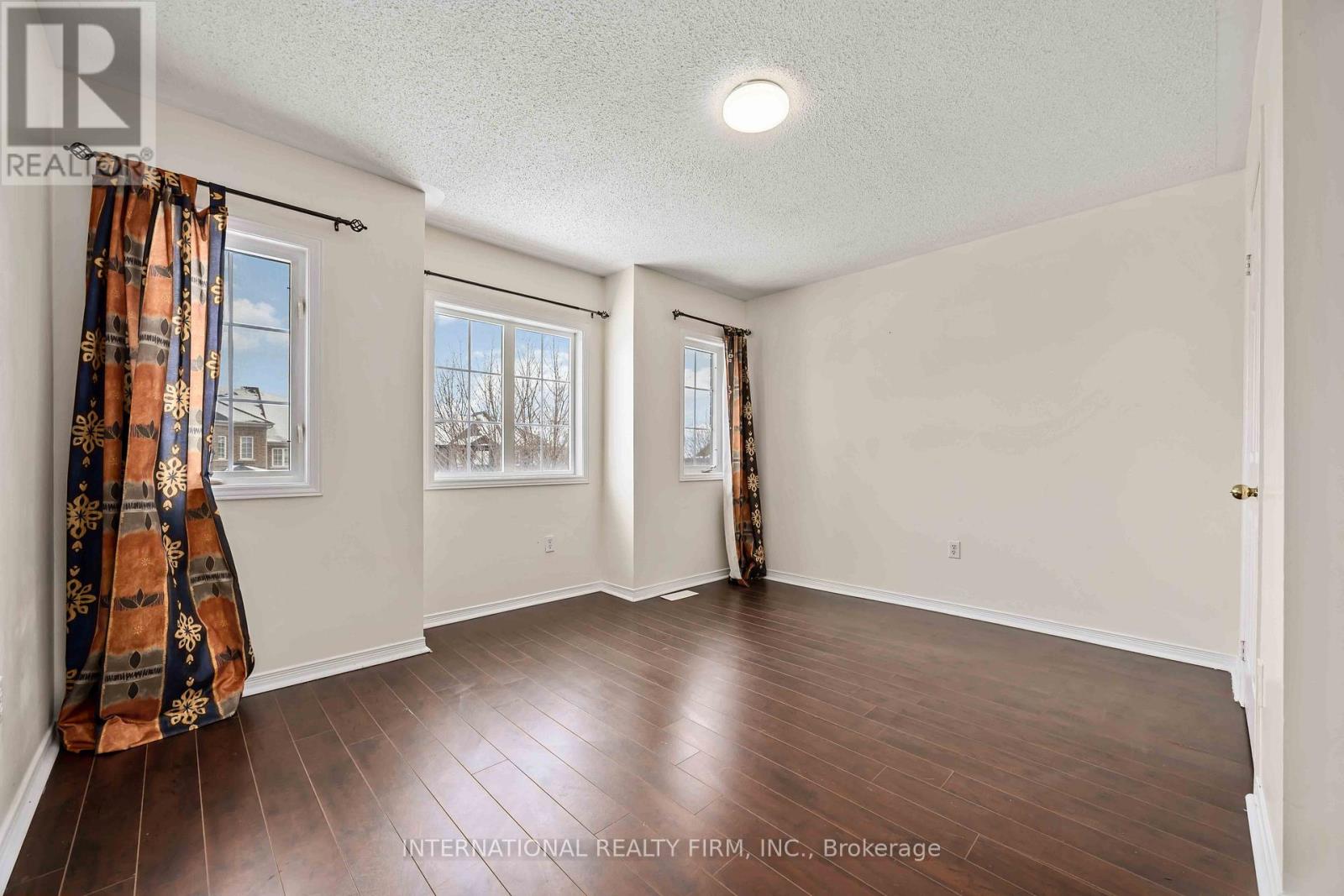 340 FLAGSTONE WAY, Newmarket (Woodland Hill), Ontario, L3X2R8 — Photo 26