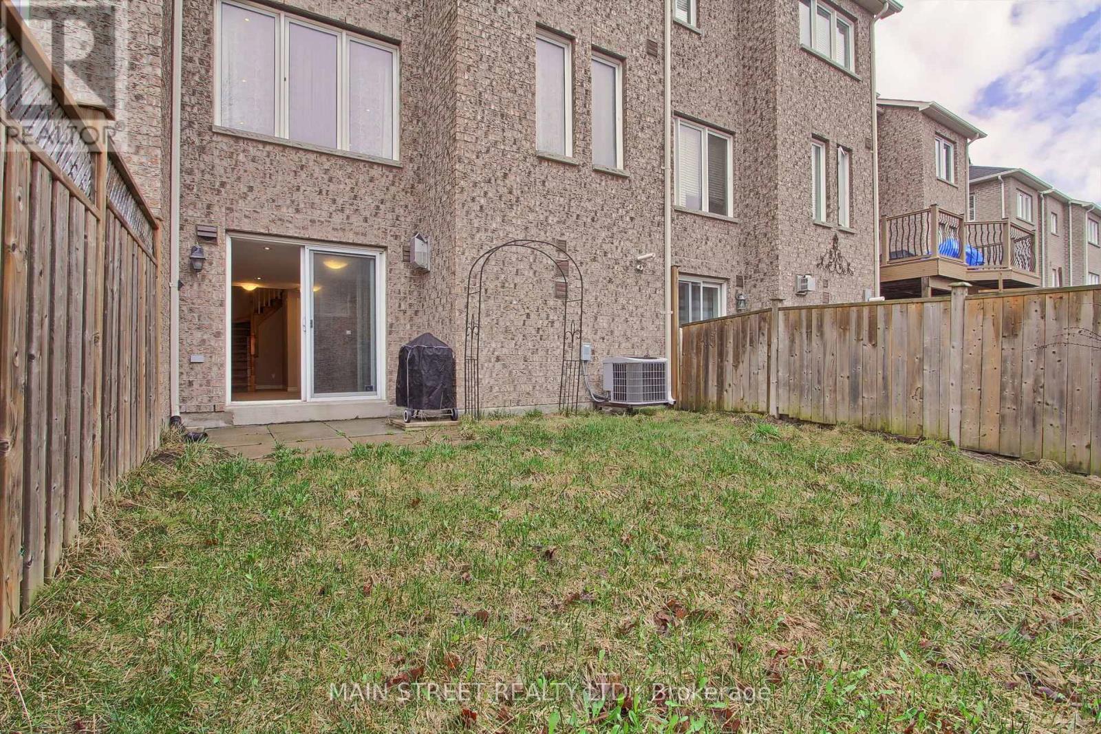 42 COURTLAND CRESCENT, Newmarket (Woodland Hill), Ontario, L9N0A9 — Photo 32