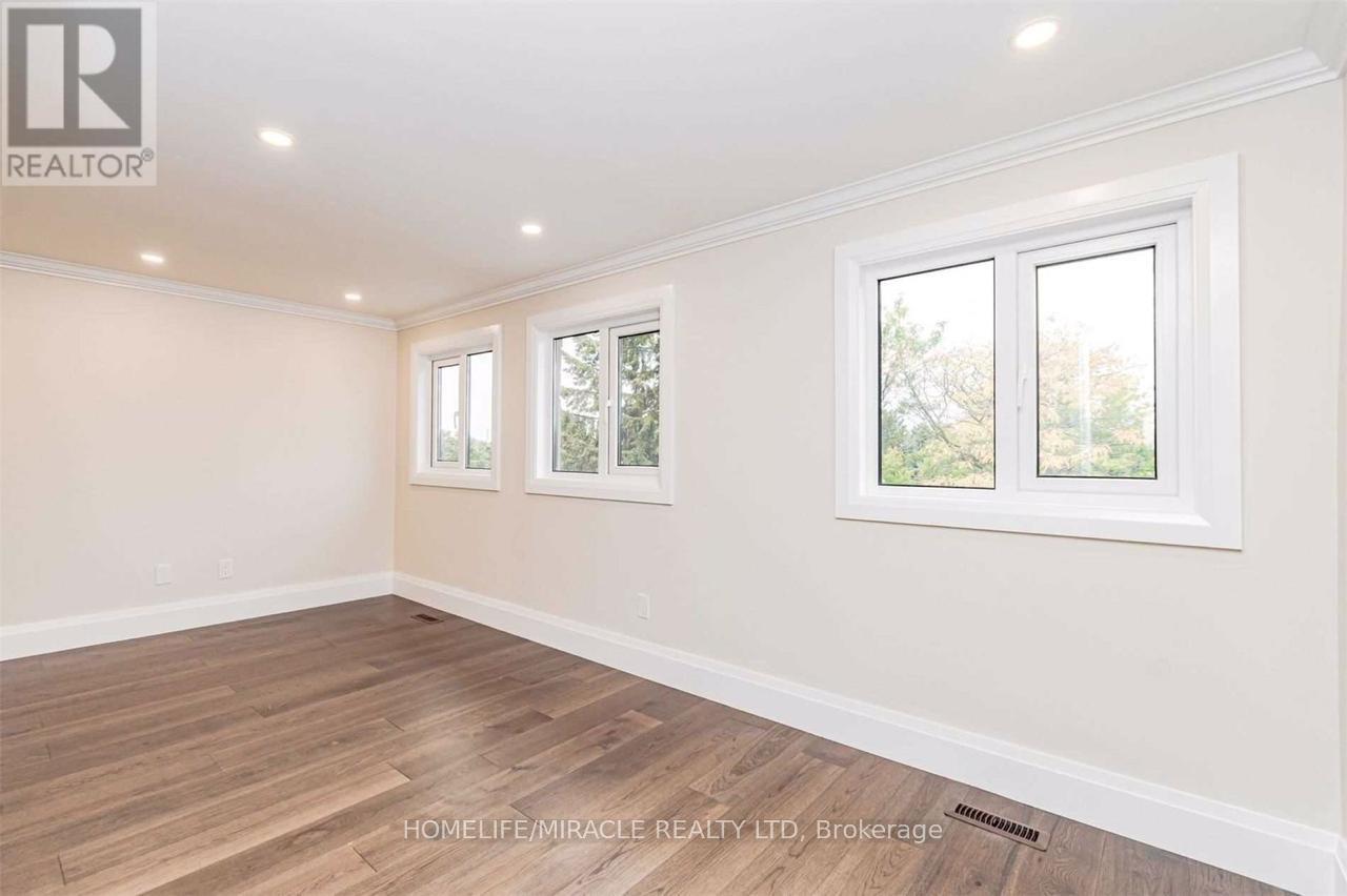 40 LEATHERHEAD COURT, Brampton (Westgate), Ontario, L6S5E7 — Photo 10