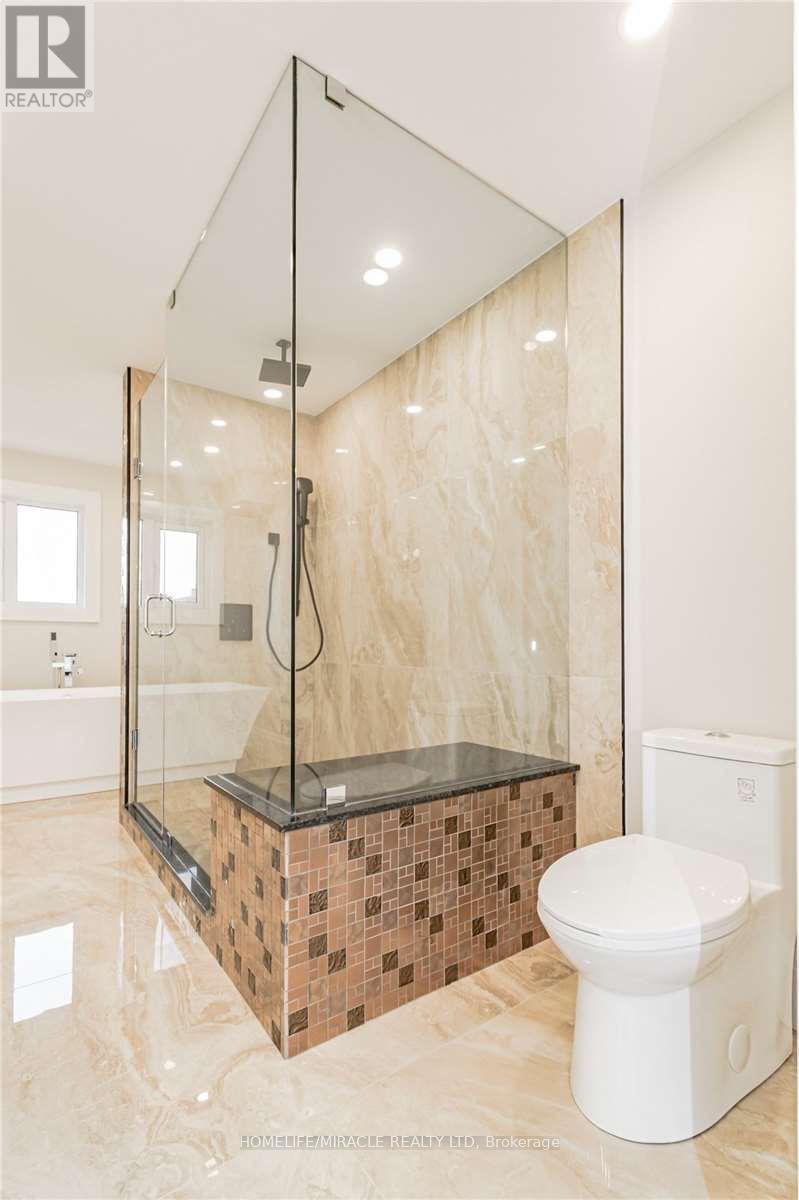 40 LEATHERHEAD COURT, Brampton (Westgate), Ontario, L6S5E7 — Photo 15