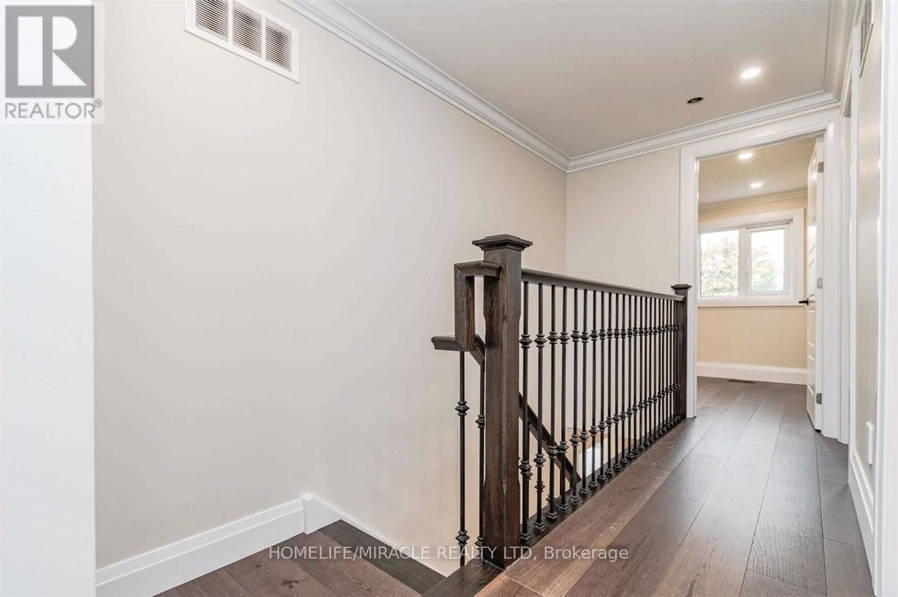 40 LEATHERHEAD COURT, Brampton (Westgate), Ontario, L6S5E7 — Photo 19