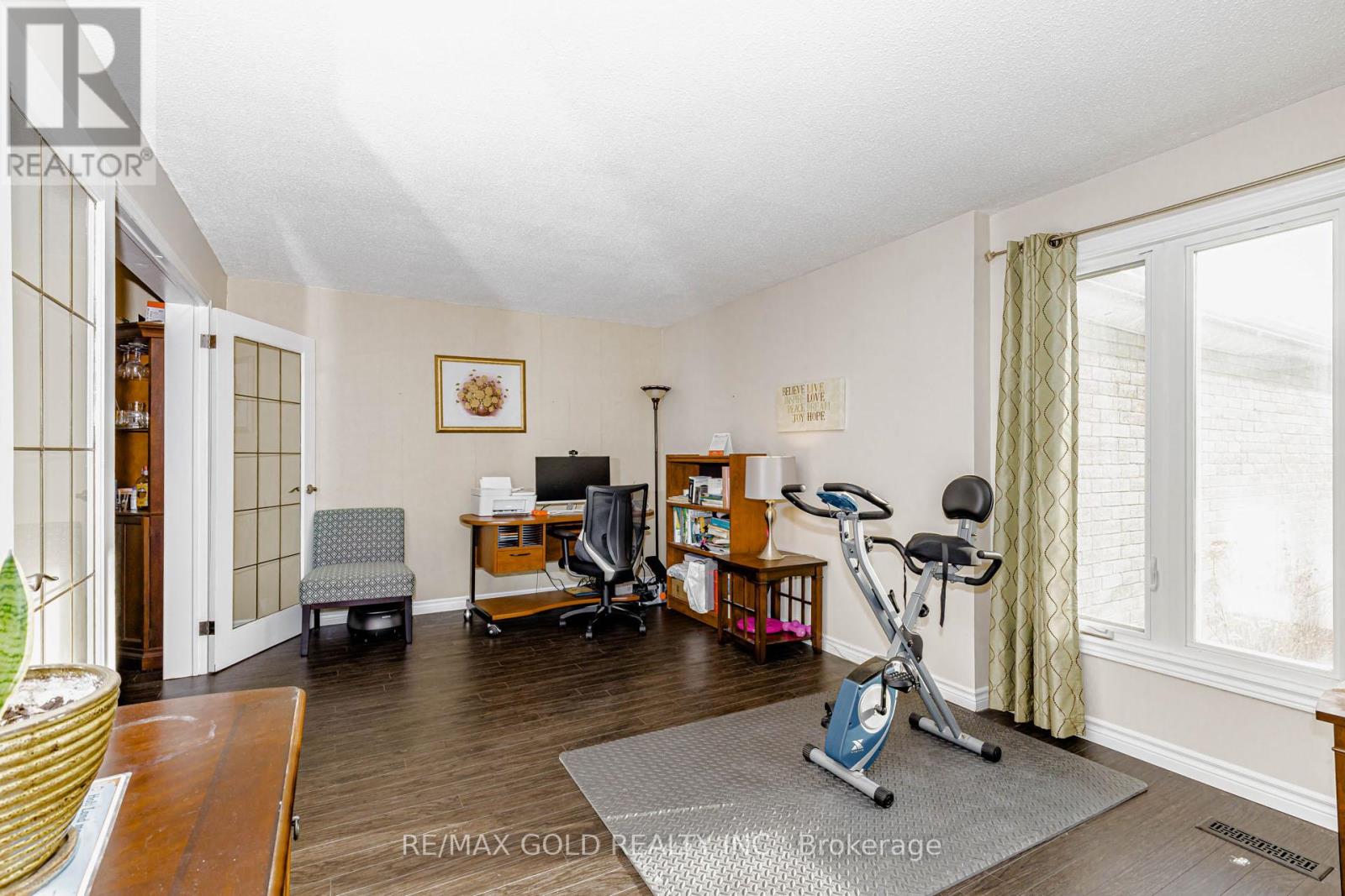 6 NUTMEG STREET, Brampton (Westgate), Ontario, L6S4A8 — Photo 10