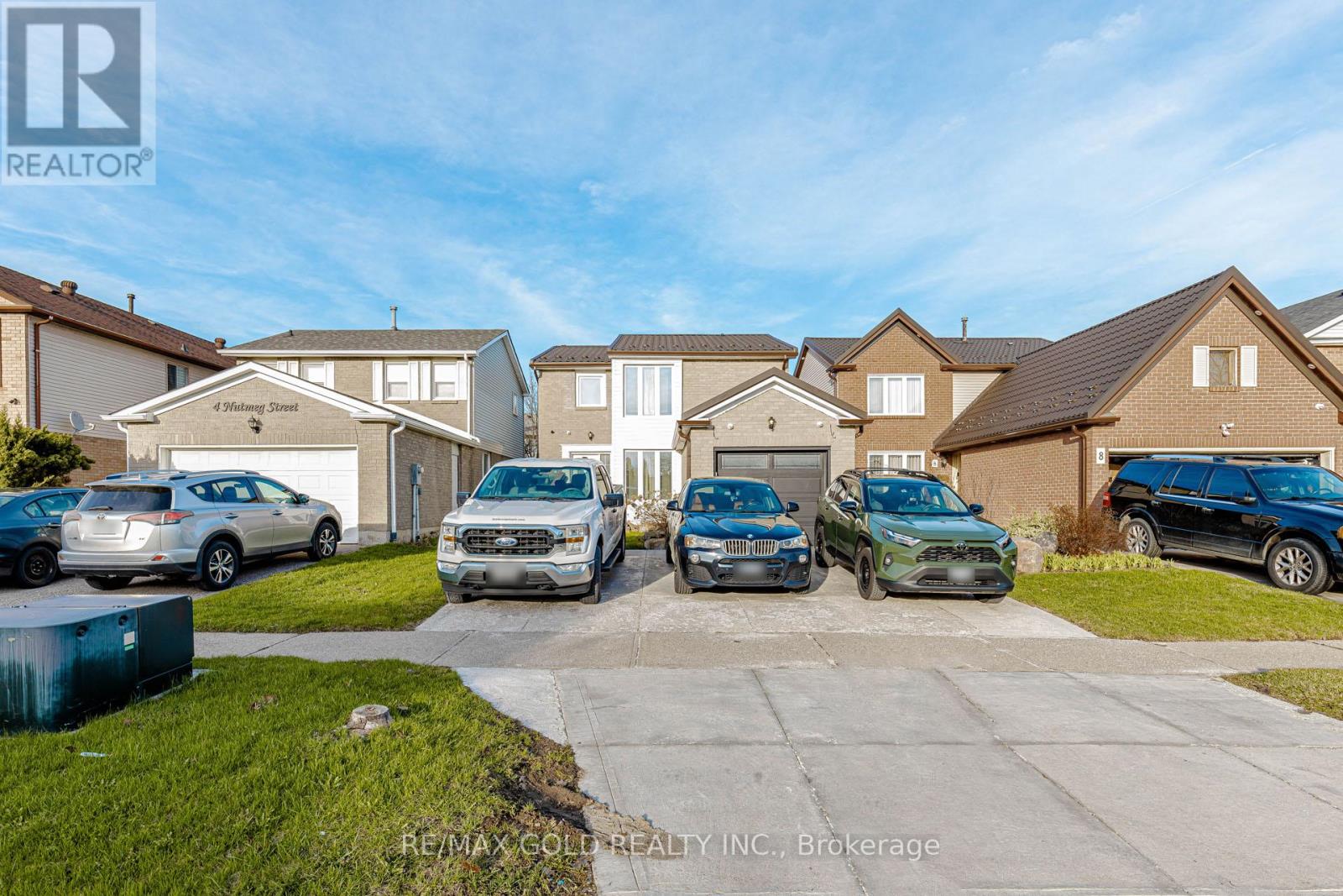 6 NUTMEG STREET, Brampton (Westgate), Ontario, L6S4A8 — Photo 3