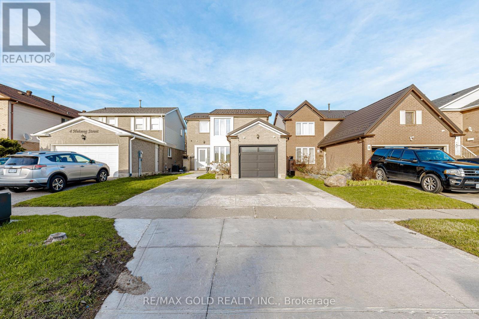 6 NUTMEG STREET, Brampton (Westgate), Ontario, L6S4A8 — Photo 4