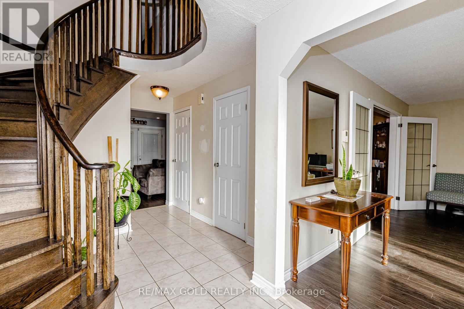 6 NUTMEG STREET, Brampton (Westgate), Ontario, L6S4A8 — Photo 9