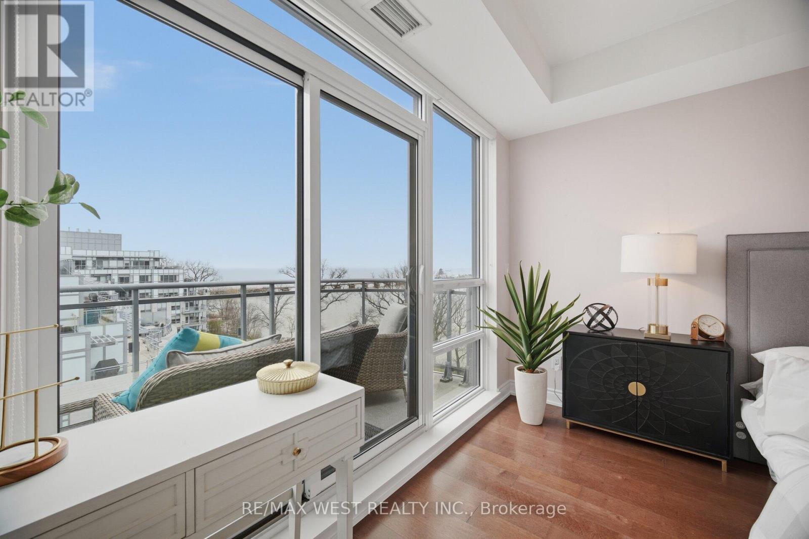 825 - 3500 LAKESHORE ROAD W, Oakville (BR Bronte), Ontario, L6L0B4 — Photo 30