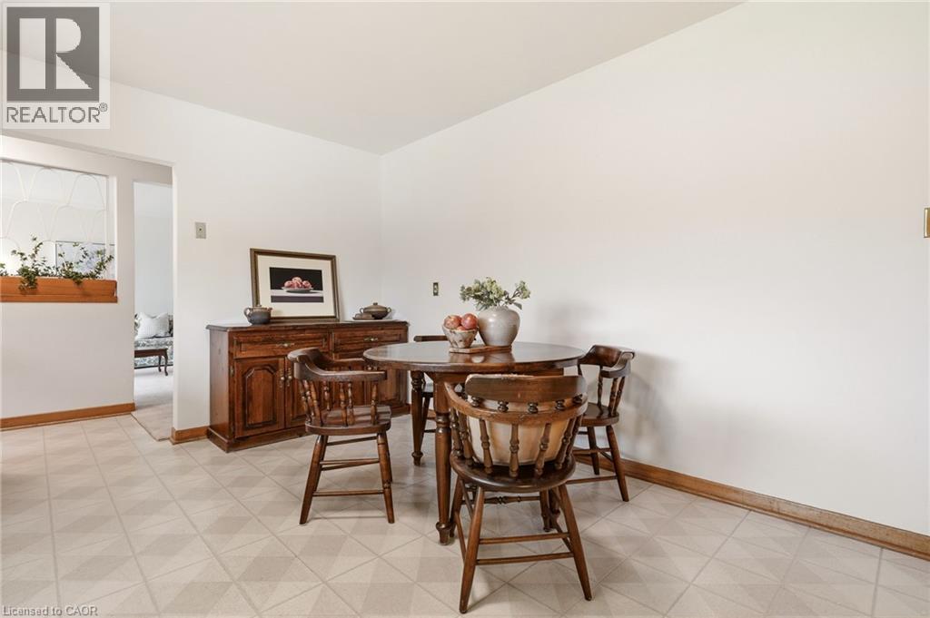 369 BEECHWOOD Crescent, Burlington, Ontario, L7L3P7 — Photo 14