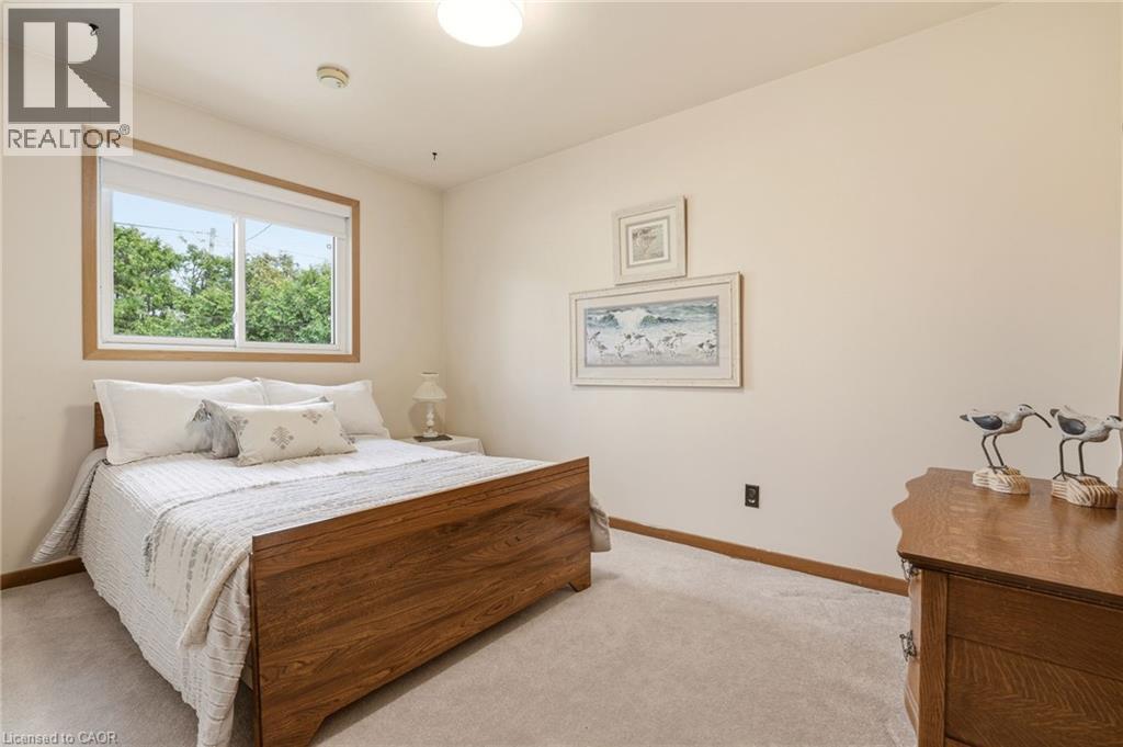 369 BEECHWOOD Crescent, Burlington, Ontario, L7L3P7 — Photo 24