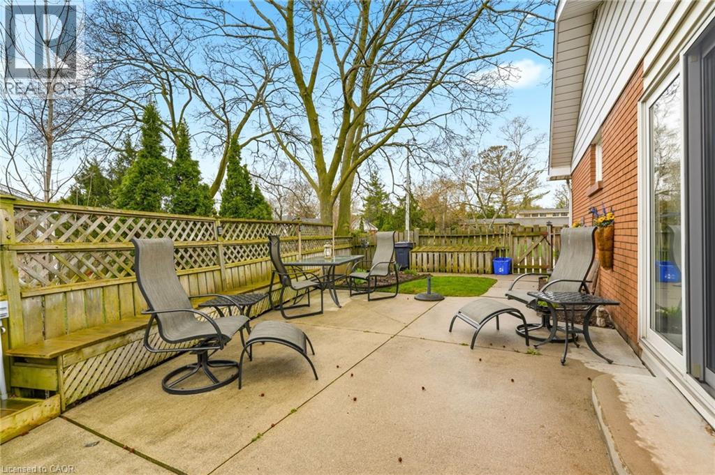 369 BEECHWOOD Crescent, Burlington, Ontario, L7L3P7 — Photo 35