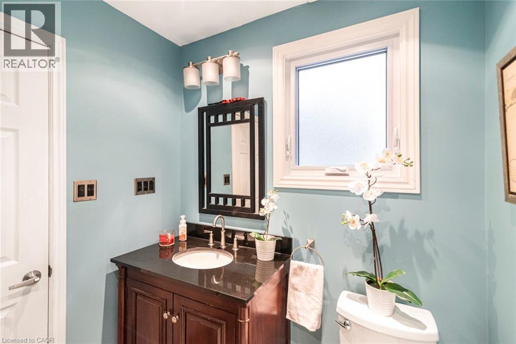 97 ALBION FALLS Boulevard, Hamilton, Ontario, L8W1R4 — Photo 33