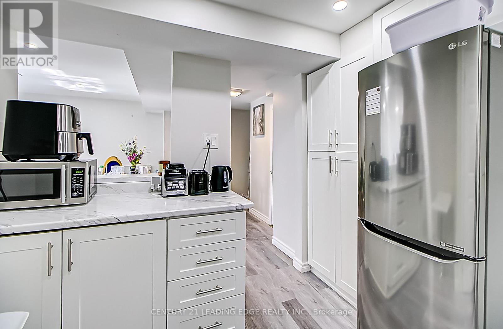 LOWER - 879 MARINET CRESCENT, Pickering (West Shore), Ontario, L1W2M2 — Photo 7