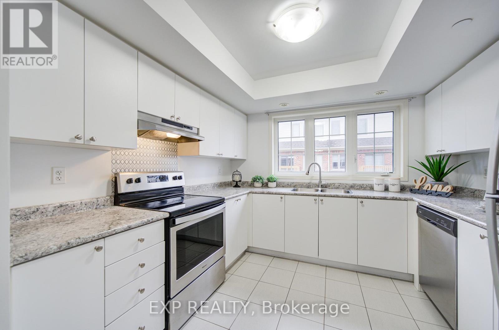 2723 DEPUTY MINISTER PATH, Oshawa (Windfields), Ontario, L1L0M7 — Photo 5