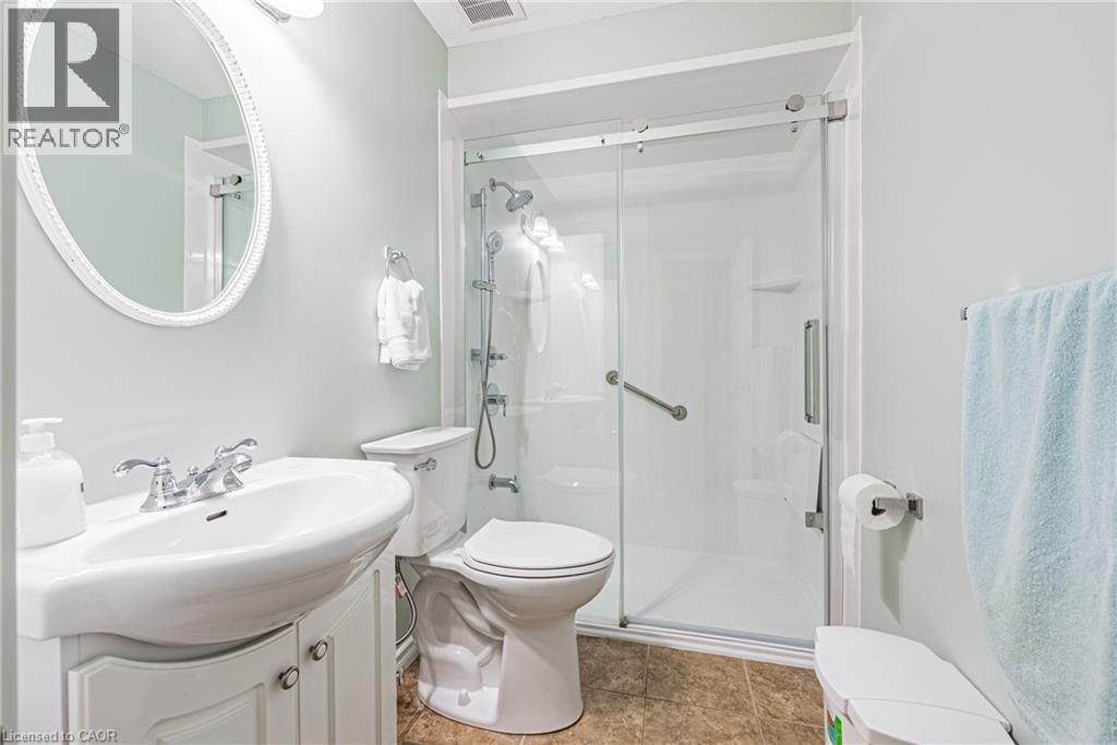 1576 NEWLANDS Crescent Unit# 60, Burlington, Ontario, L7M1V6 — Photo 21