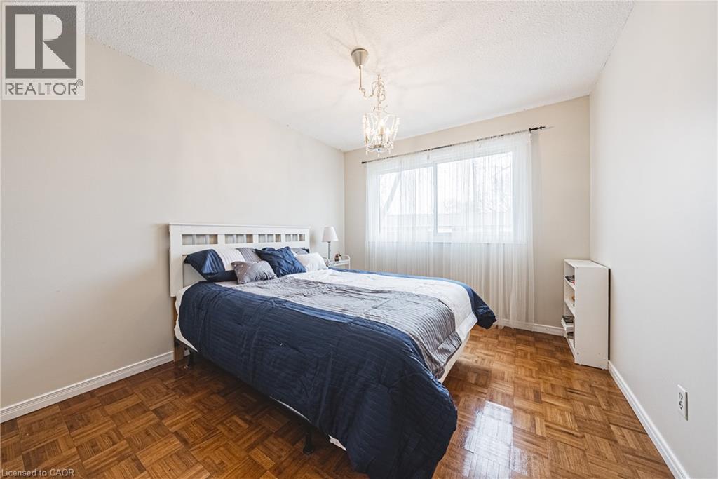 1576 NEWLANDS Crescent Unit# 60, Burlington, Ontario, L7M1V6 — Photo 25