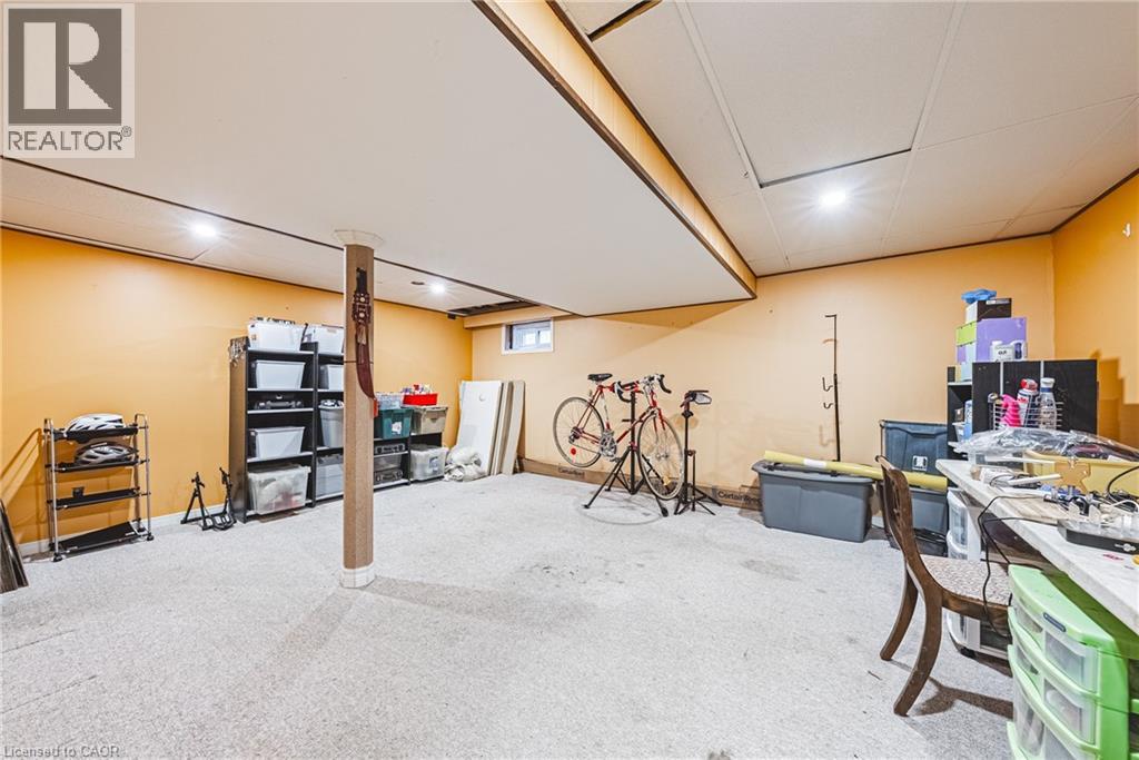 1576 NEWLANDS Crescent Unit# 60, Burlington, Ontario, L7M1V6 — Photo 29