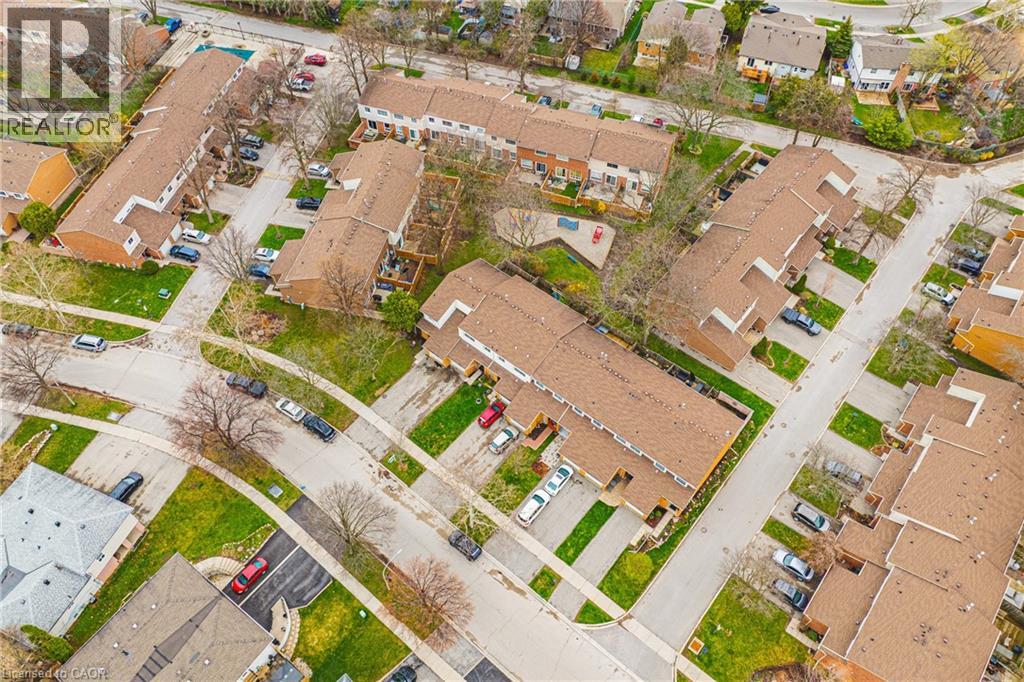 1576 NEWLANDS Crescent Unit# 60, Burlington, Ontario, L7M1V6 — Photo 35
