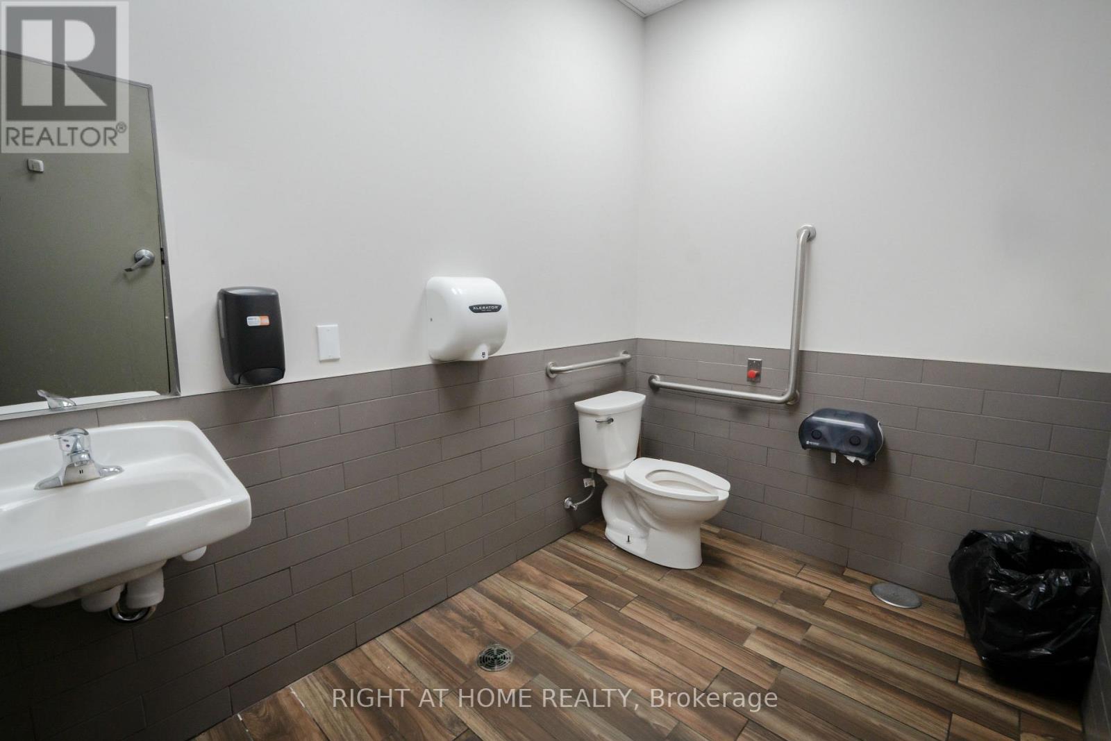 E11A - 2020 LANTHIER DRIVE, Ottawa, Ontario, K4A3V4 — Photo 18