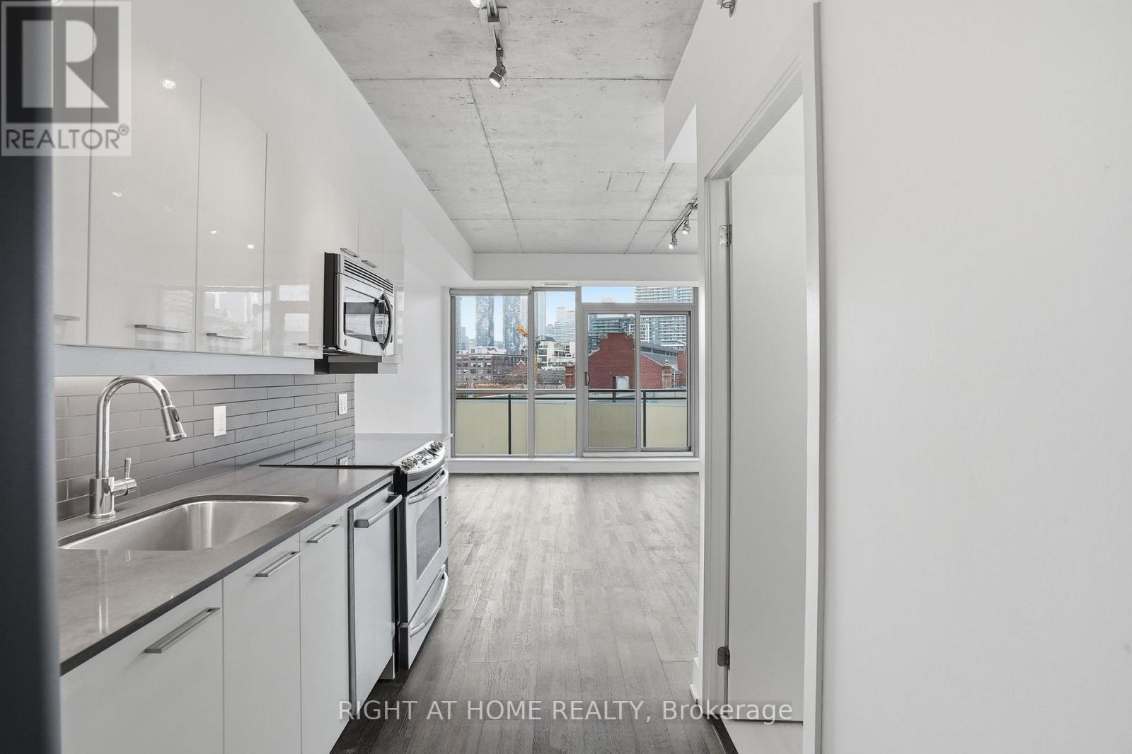 311 - 90 TRINITY STREET, Toronto (Moss Park), Ontario, M5A0E4 — Photo 10