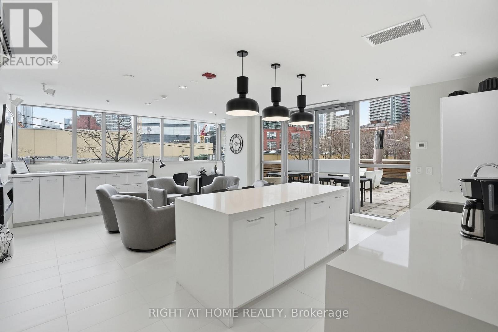 311 - 90 TRINITY STREET, Toronto (Moss Park), Ontario, M5A0E4 — Photo 23