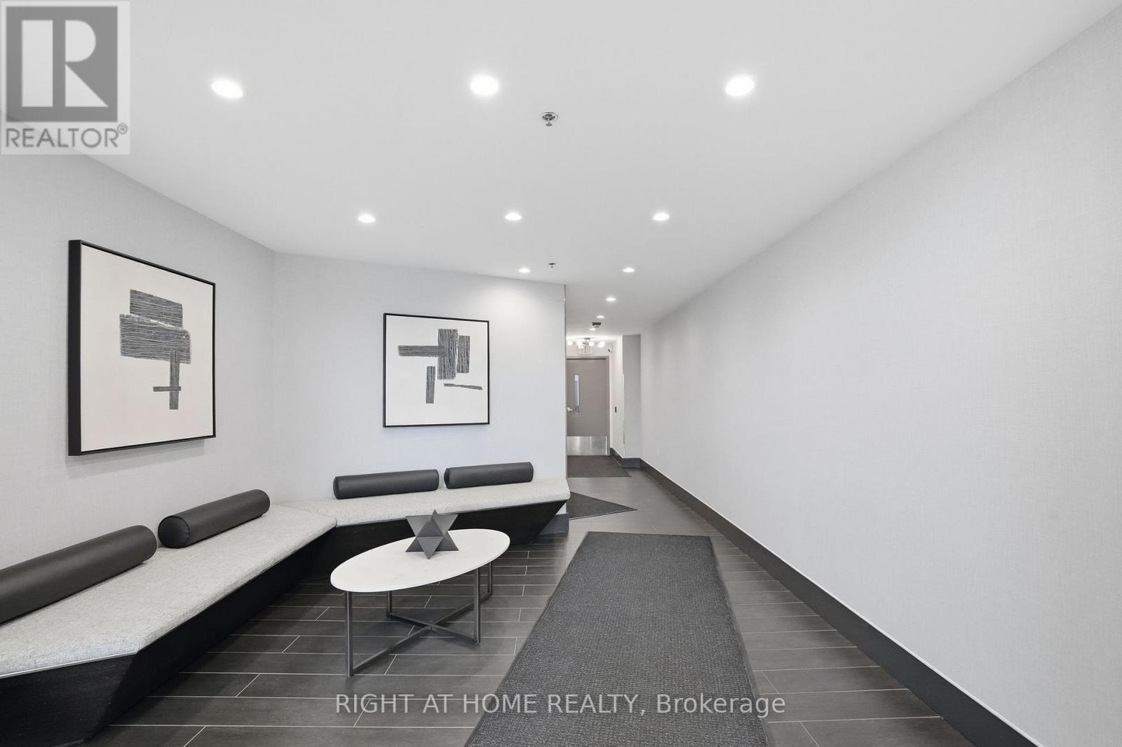 311 - 90 TRINITY STREET, Toronto (Moss Park), Ontario, M5A0E4 — Photo 3