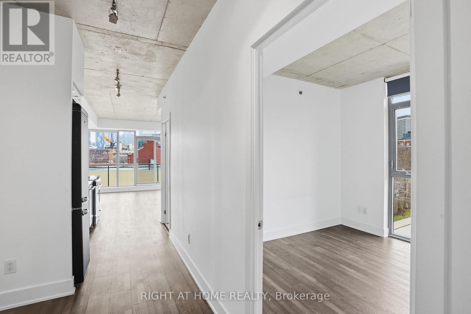 311 - 90 TRINITY STREET, Toronto (Moss Park), Ontario, M5A0E4 — Photo 8