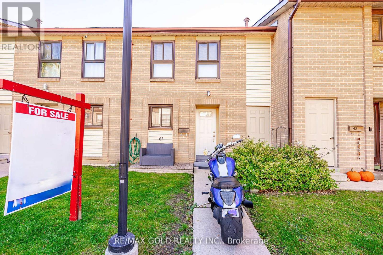 41 - 46 DEARBOURNE BOULEVARD, Brampton (Southgate), Ontario, L6T1J7 — Photo 2