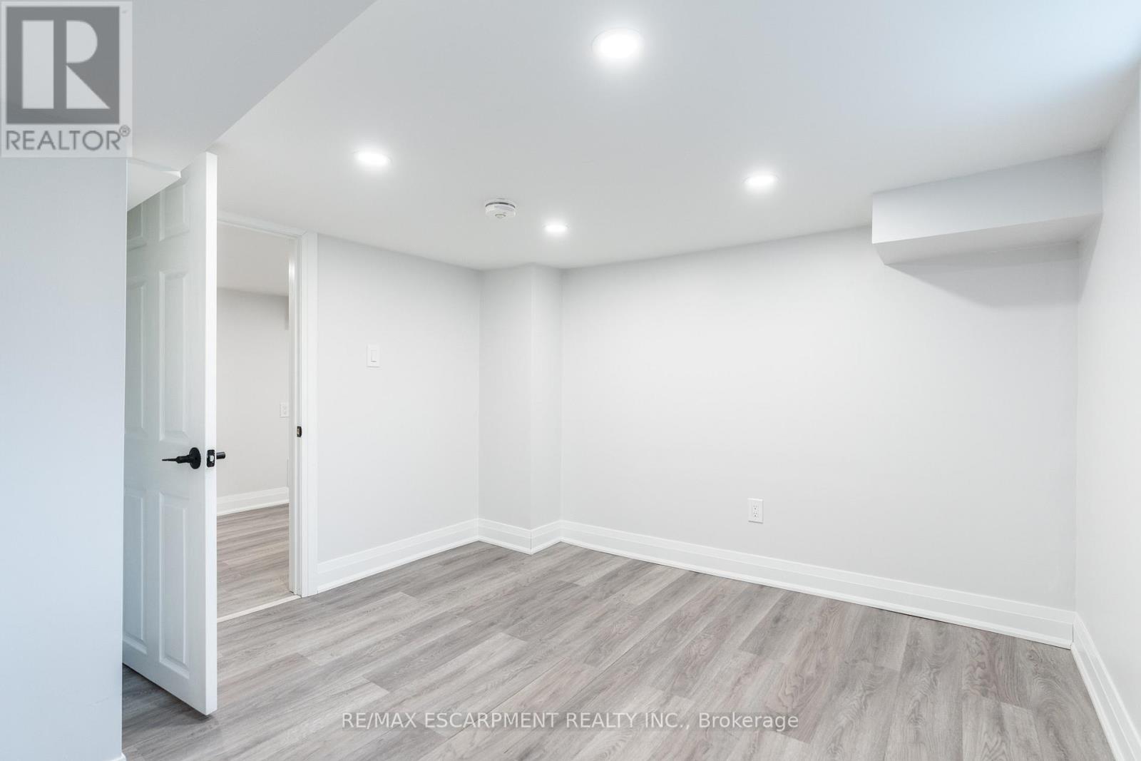 536 CANNON STREET E, Hamilton (Gibson), Ontario, L8L2E9 — Photo 17