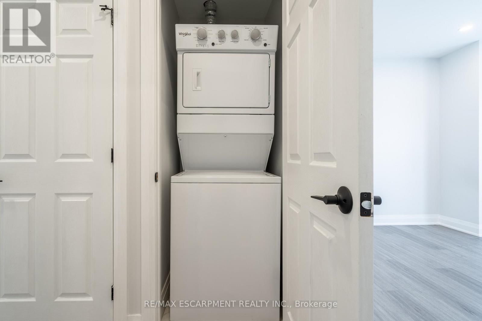 536 CANNON STREET E, Hamilton (Gibson), Ontario, L8L2E9 — Photo 29