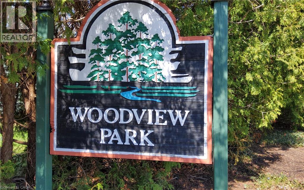 451 WOODVIEW Road Unit# 4, Burlington, Ontario, L7N2Z9 — Photo 2