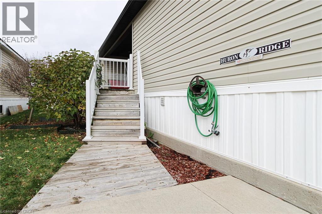 4449 MILBUROUGH Line, Burlington, Ontario, L7P0C5 — Photo 4