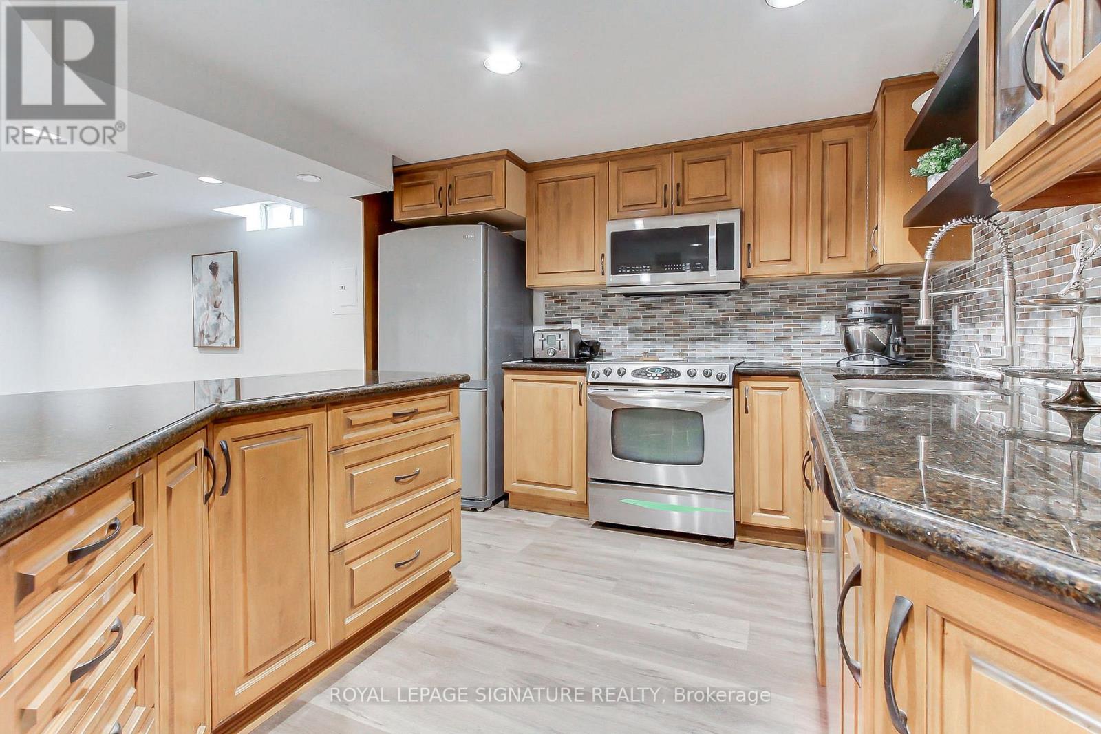 43 FALSTAFF CRESCENT, Whitby (Rolling Acres), Ontario, L1R1W3 — Photo 43