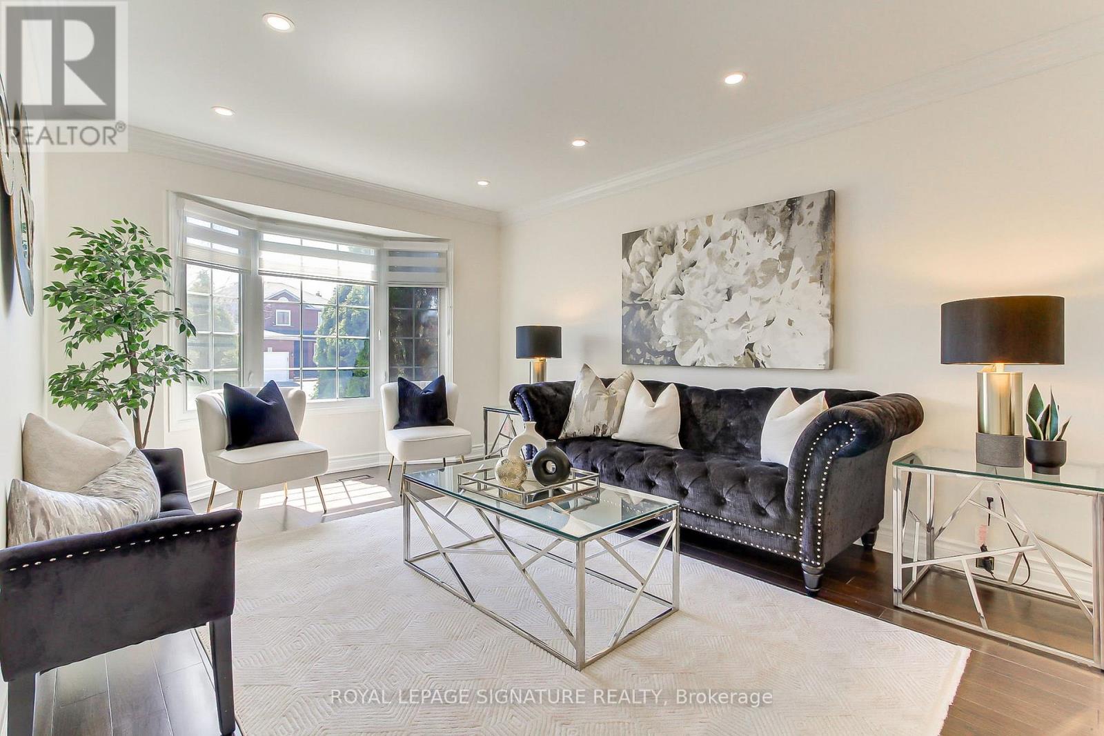 43 FALSTAFF CRESCENT, Whitby (Rolling Acres), Ontario, L1R1W3 — Photo 9