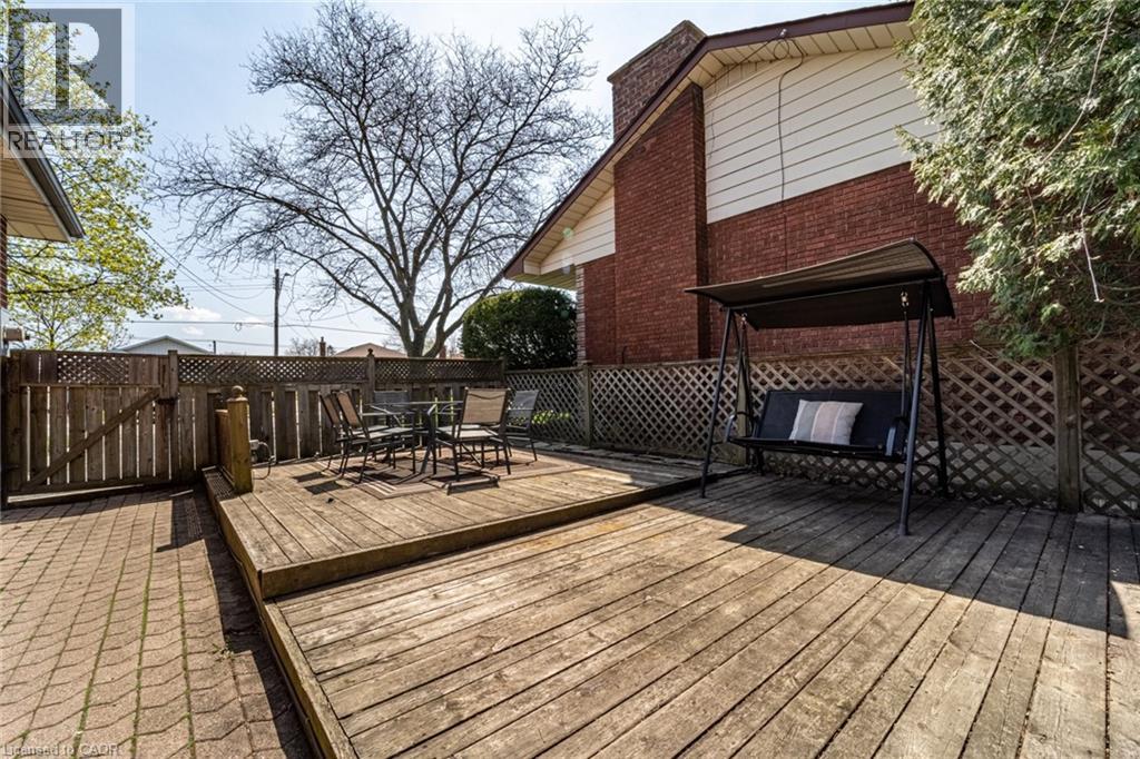 146 WELBOURN Drive Unit# LOWER, Hamilton, Ontario, L9A3N4 — Photo 12