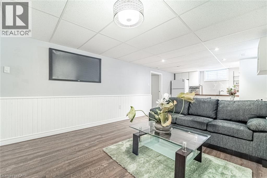 146 WELBOURN Drive Unit# LOWER, Hamilton, Ontario, L9A3N4 — Photo 5