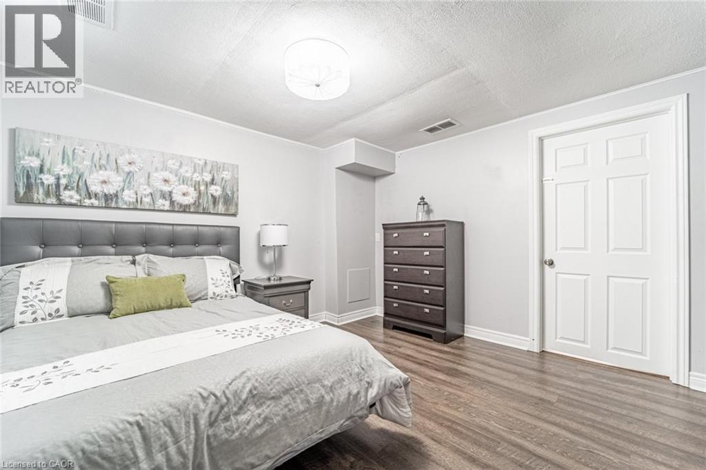 146 WELBOURN Drive Unit# LOWER, Hamilton, Ontario, L9A3N4 — Photo 7