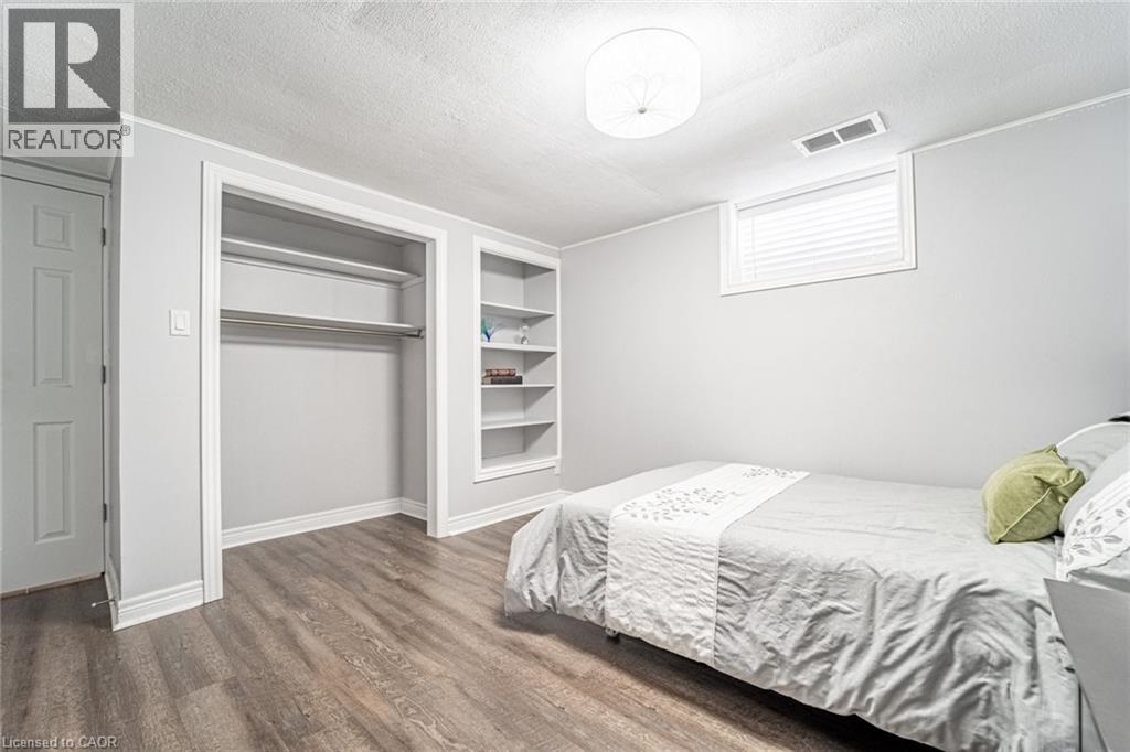 146 WELBOURN Drive Unit# LOWER, Hamilton, Ontario, L9A3N4 — Photo 8