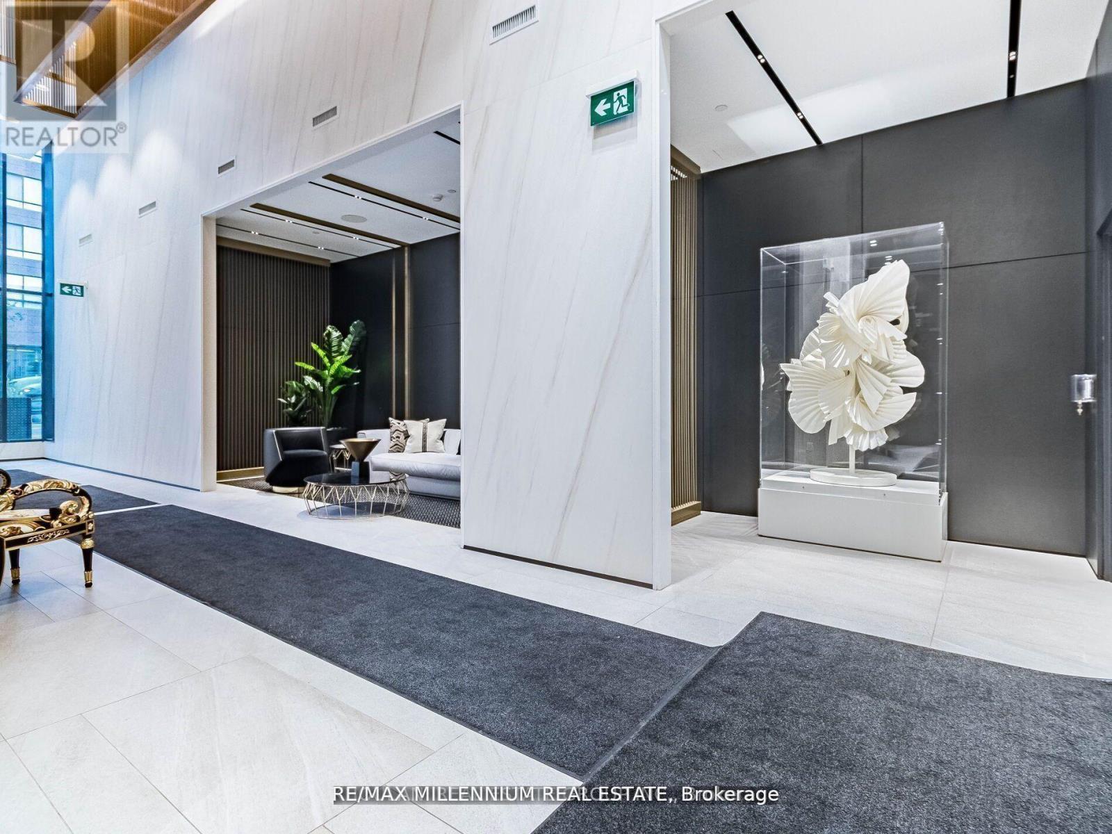 705 - 319 JARVIS STREET, Toronto (Moss Park), Ontario, M5B2C2 — Photo 3