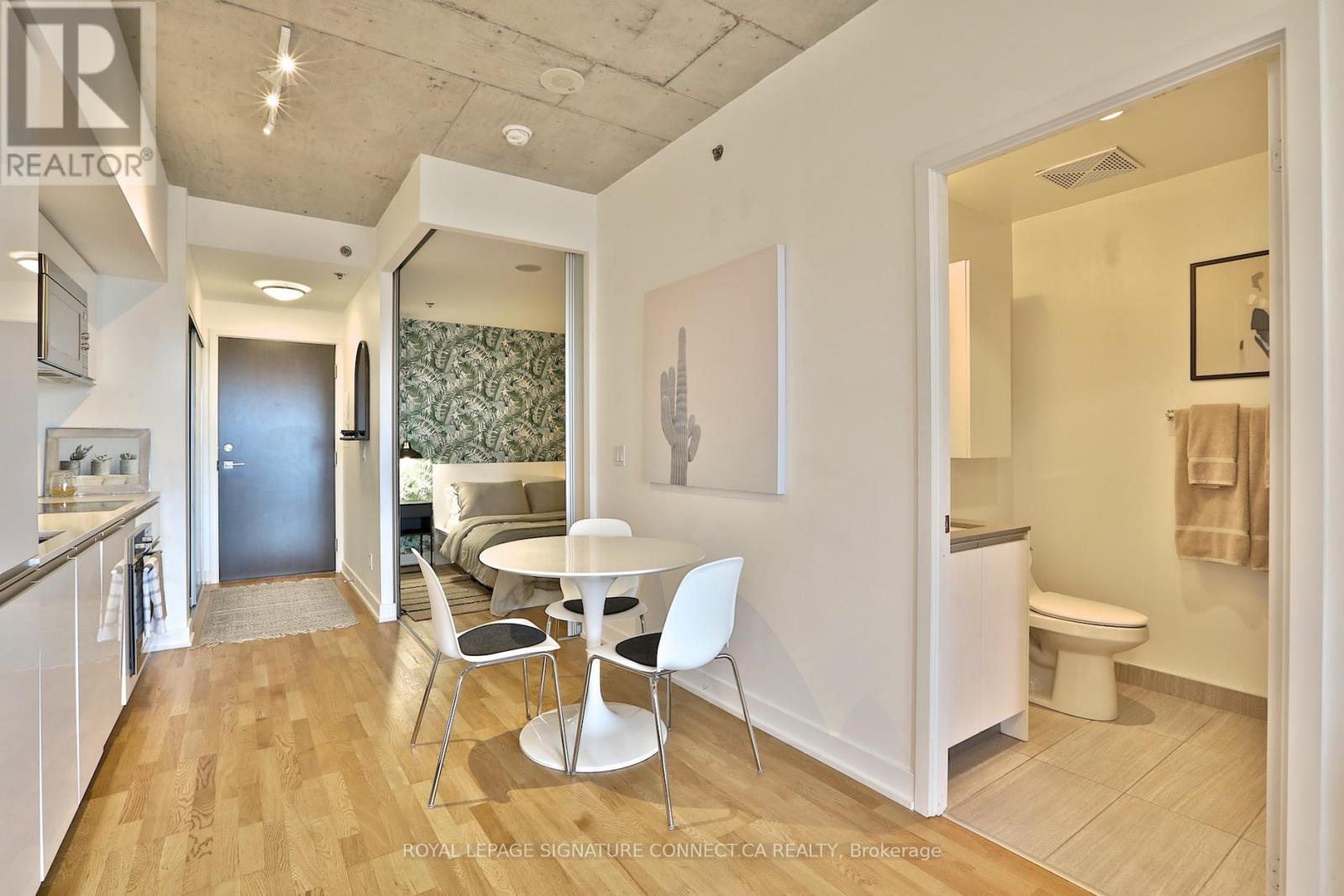 830 - 20 MINOWAN MIIKAN LANE, Toronto (Little Portugal), Ontario, M6J0E5 — Photo 3