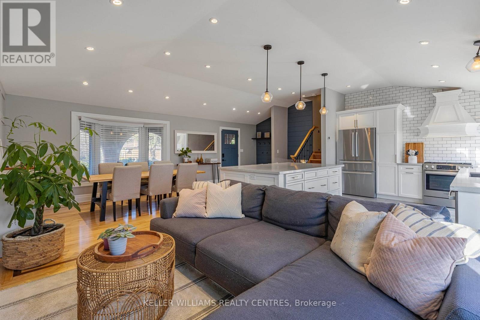 49 JENNIFER CRESCENT, East Gwillimbury (Sharon), Ontario, L0G1V0 — Photo 14